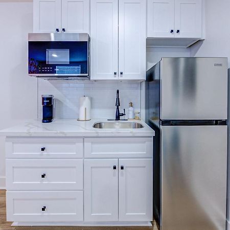 Let'S Surf Studio Apartment Galveston Exterior photo