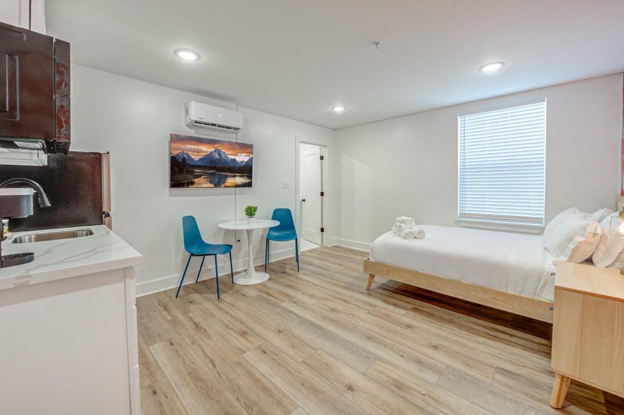 Let'S Surf Studio Apartment Galveston Exterior photo